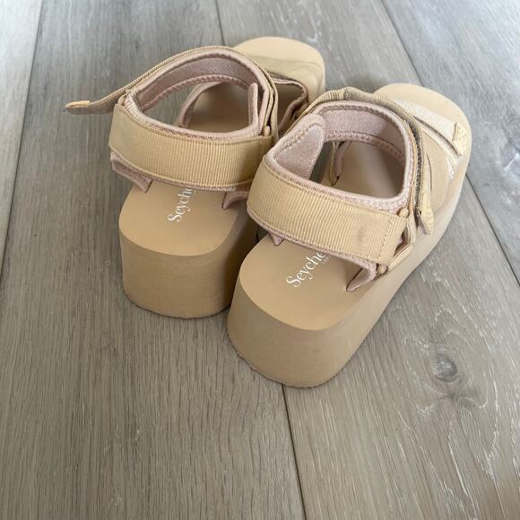 Seychelles 'Serenade' Women's 7.5 Nylon Nude Beige Platform Statement Sandal - Picture 5 of 10